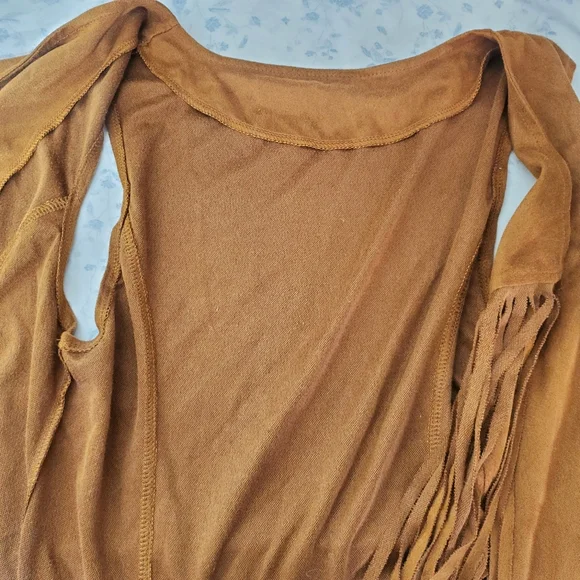 Fringe Faux Leather Tan Brown Vest Western Chic Festival Boho Revival cowgirl - Picture 3 of 4